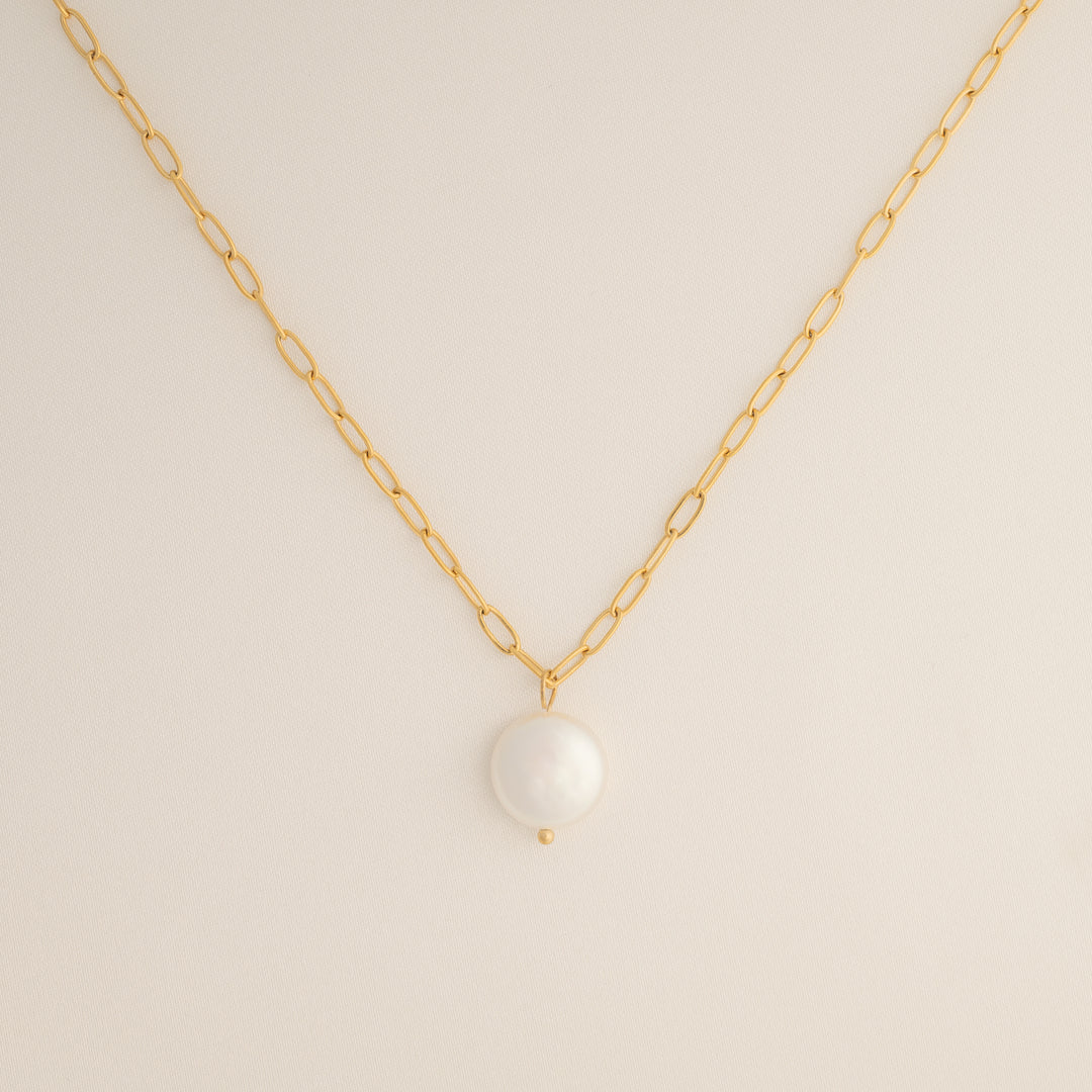 Link Chain Pearl Necklace