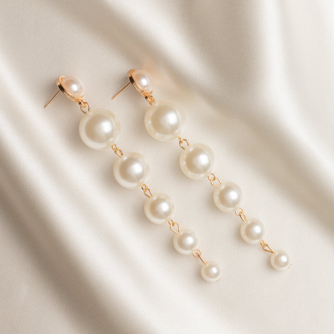 Pearls Long Earrings