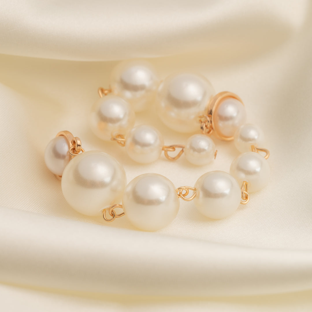 Pearls Long Earrings